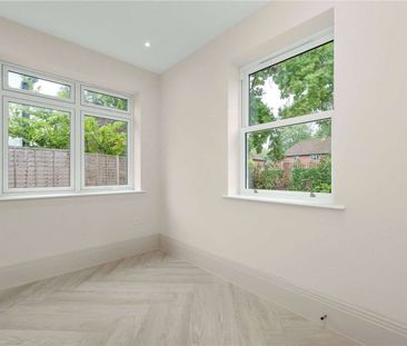 Beautifully finished new-build home just 0.5 miles from Walton-On-T... - Photo 6