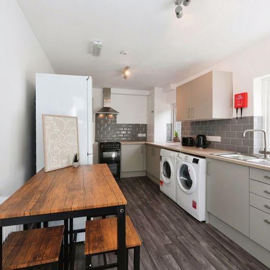 1 bedroom property to rent - Photo 1