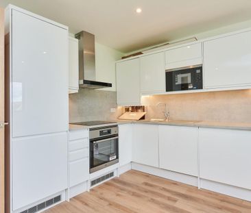 Beautifully presented one bedroom apartment in NW4. - Photo 6