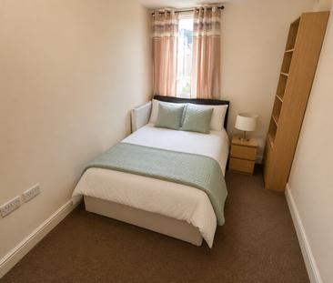 1 bedroom in a house share to rent - Photo 5