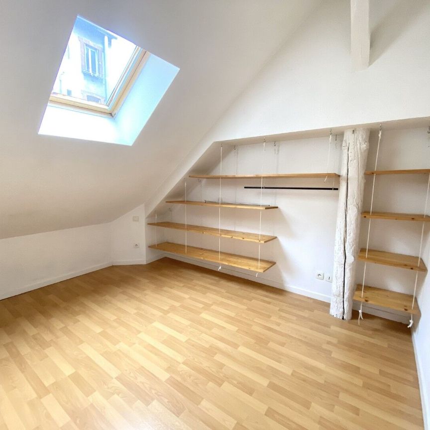 Appartement À Louer 2 Pièces , 28 M² - Photo 1