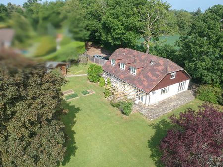 7 bedroom detached house to rent - Photo 4