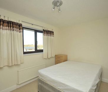 2 bedroom semi-detached house to rent - Photo 4