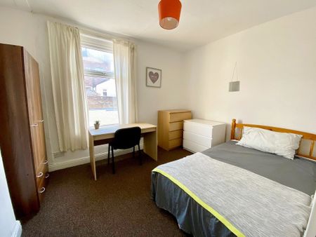 3 bedroom house share to rent - Photo 5