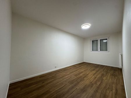 Appartement T4 NEUILLY SUR MARNE à louer - Photo 4