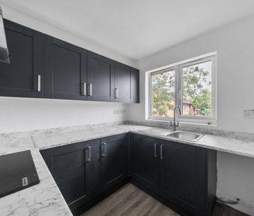 2 bedroom maisonette to rent - Photo 4