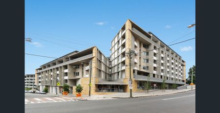 Spacious Two Bedroom Apartment - Photo 5