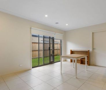 Heart of Thornhill Park - Photo 2