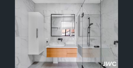 Modern & Stylish Living in the Heart of Preston (205 Gower St Preston) - Photo 2