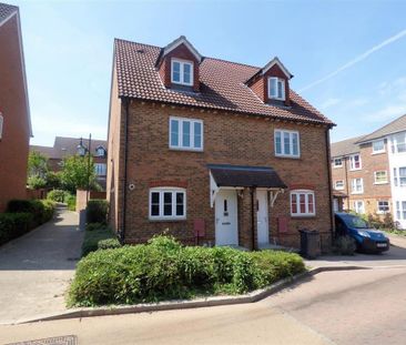 3 bedroom semi-detached house to rent - Photo 2