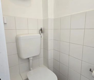 Charmante 2-Zimmer-Altbauwohnung mit Balkon - Sonnige Ausrichtung - Photo 5