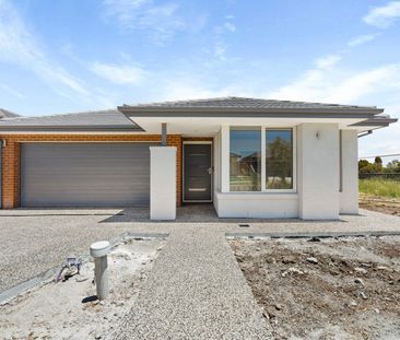 QUALITY HOME NOW AVAILABLE! - Photo 6