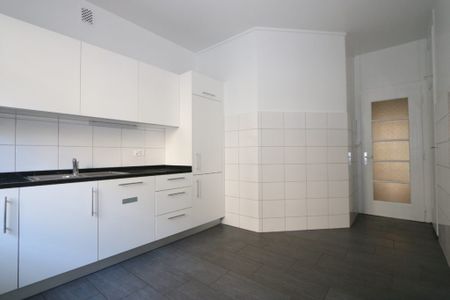Appartement de 4 pièces avec terrasse à Plainpalais - Photo 4