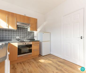 1 bedroom duplex to rent - Photo 4