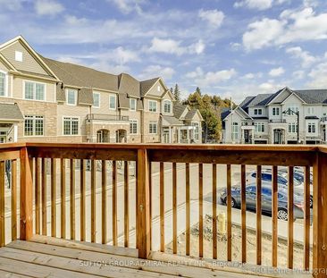 For Lease - 15 Andrew Knowles Lane, East Gwillimbury, Ontario - Photo 2