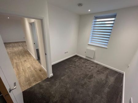 2 bedroom apartment to rent - Photo 3