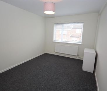 95 Bleach Green Avenue, Newtownabbey, BT37 0BZ - Photo 1
