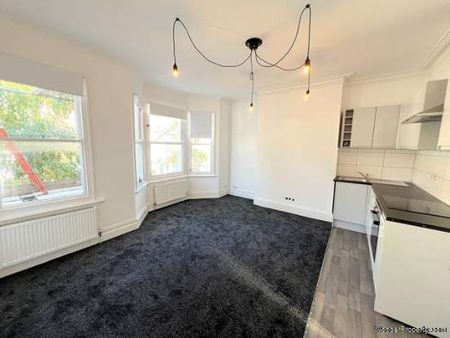 2 bedroom property to rent in Brighton - Photo 3