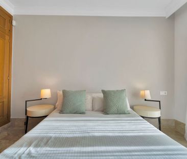 5 bedroom luxury Semidetached House for rent in Marbella, Andalusia - Photo 1