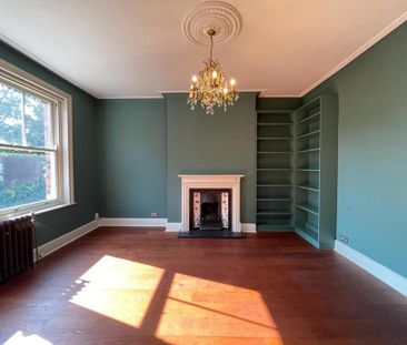 2 bedroom maisonette to rent - Photo 4