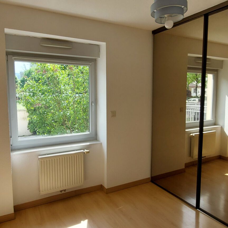 Location Appartement 3 pièces 59m² - Photo 1