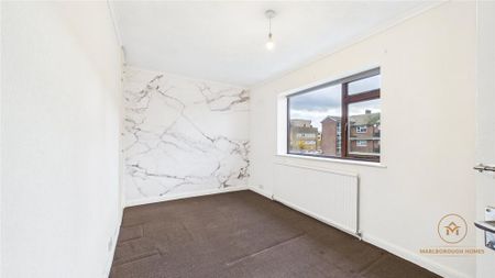 3 bedroom end of terrace house to rent - Photo 5