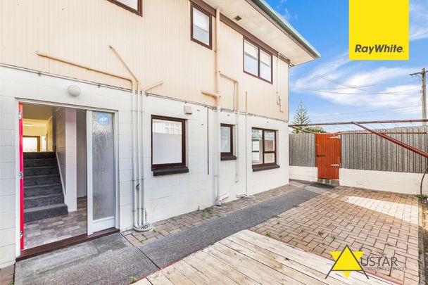 1/2 Northall Road, New Lynn - Photo 1