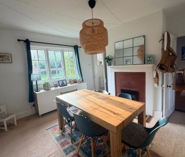2 bedroom detached house to rent - Photo 2