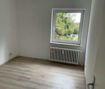 Tolle 3 Zimmer-Wohnung mit Balkon in Lüdenscheid Buckesfeld wartet ... - Photo 1