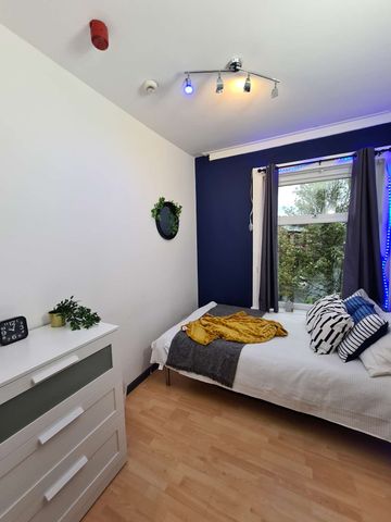 Large Double room - Photo 4