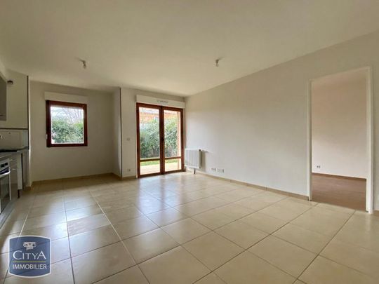 Location Appartement 3 pièces 65m² LA FERTE SOUS JOUARRE 77260 - Photo 1
