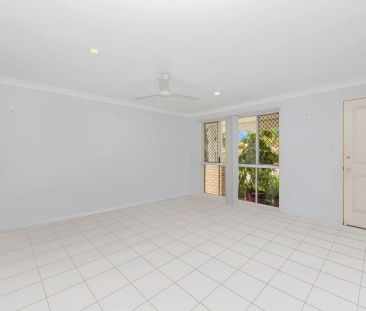 5 Southern Cross Circuit, - Photo 4