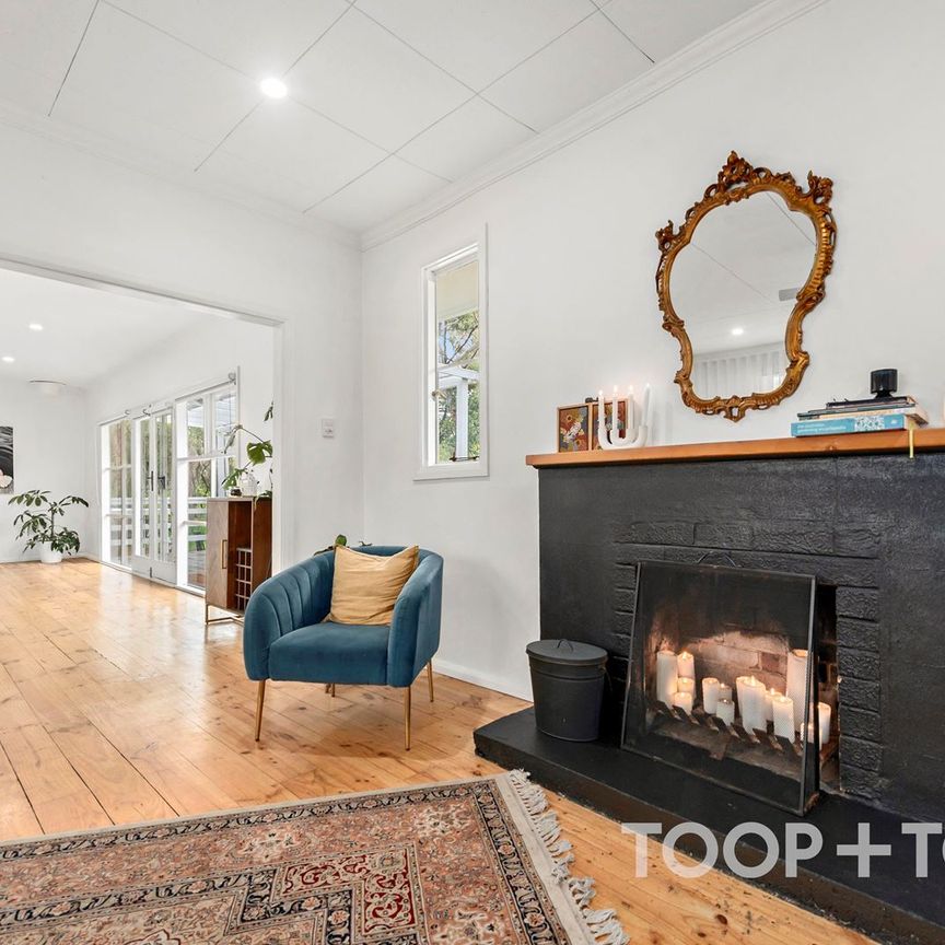 A home where nature and comfort coexist beautifully - 9 Month lease only - Photo 1