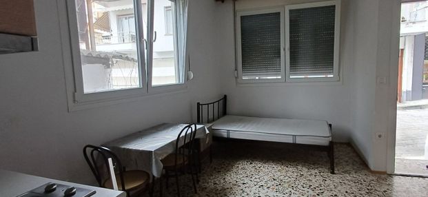 Studio/Γκαρσονιέρα για ενοικίαση Κέντρο (Καβάλα) - Photo 1