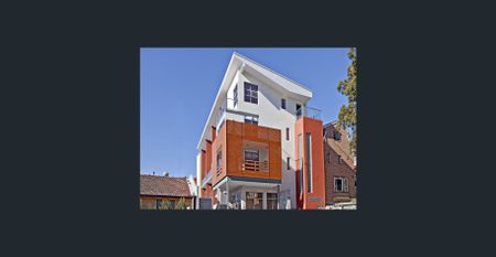 Modern & Bright Split Level Unit in the Heart of Penshurst - Photo 5