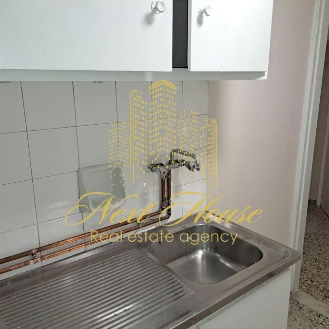 Studio/Γκαρσονιέρα για ενοικίαση Νόρμαν (Πάτρα) - Photo 1