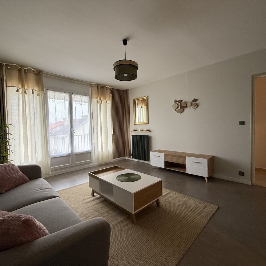 Location Appartement 2 pièces 47m² COGNAC 16100 - Photo 1