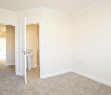 3 bedroom detached house to rent - Photo 6