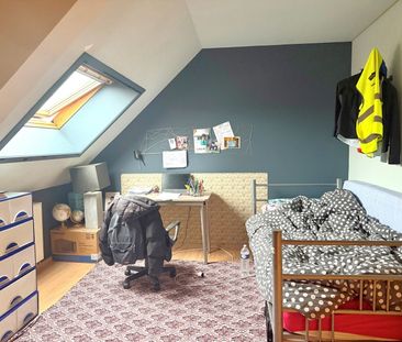 Woning met 4 slaapkamers en tuin. - Photo 5