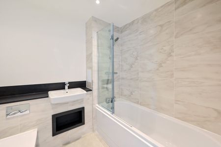 One-Bedroom Apartment - Photo 4