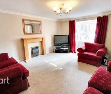 1 bedroom in a house share to rent - Photo 3