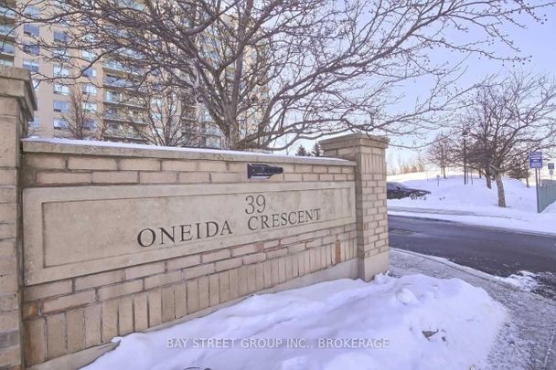 For Lease - 39 Oneida Crescent Unit# 510, Richmond Hill, Ontario - Photo 1