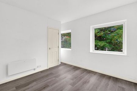 4 bedroom maisonette to rent - Photo 2