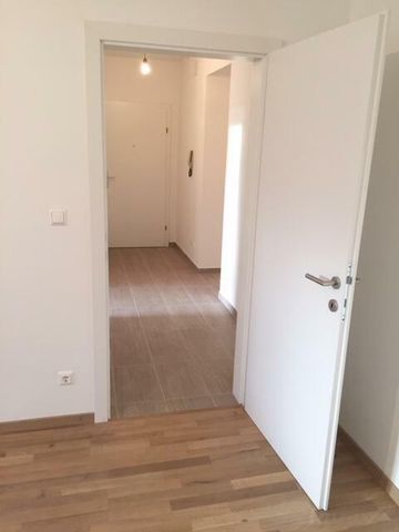 Dachgeschosswohnung - Miete in 8020 Graz - Photo 3