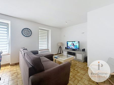 Location Appartement 4 pièces 96m² - Photo 2
