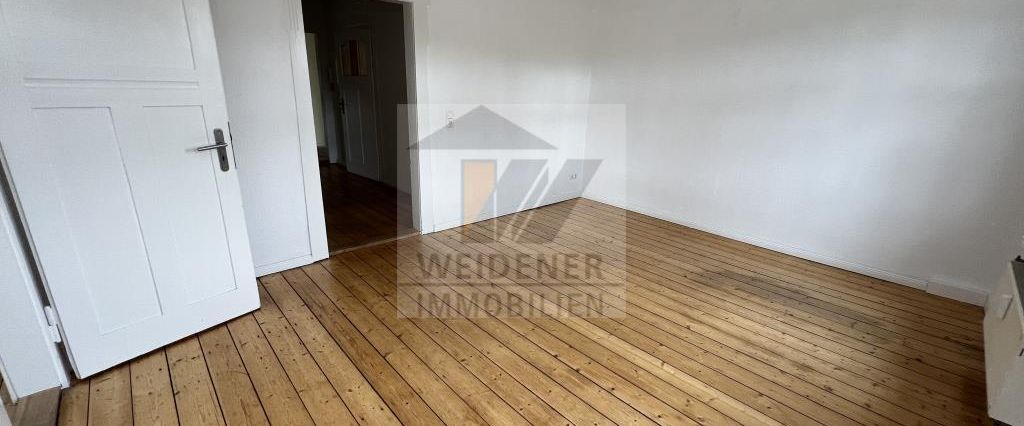 Dachgeschosswohnung in Weida - Photo 1