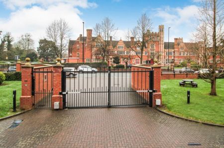 2 Bed Flat, Warwick Road, CV3 - Photo 4