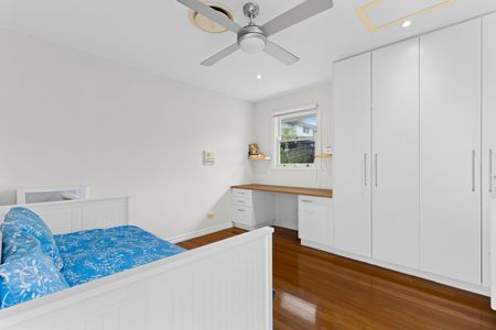 Quiet & Modern, Low Maintenance Home! - Photo 3