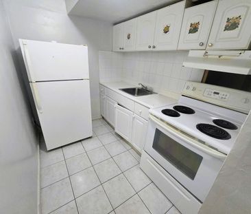 For Lease - 5 Murison Boulevard, Toronto, Ontario - Photo 1
