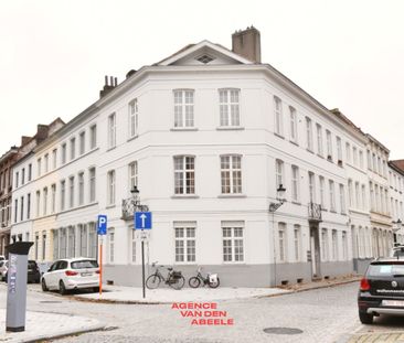 Gelijkvloersappartement vlakbij Sint-Annakwartier - Foto 2